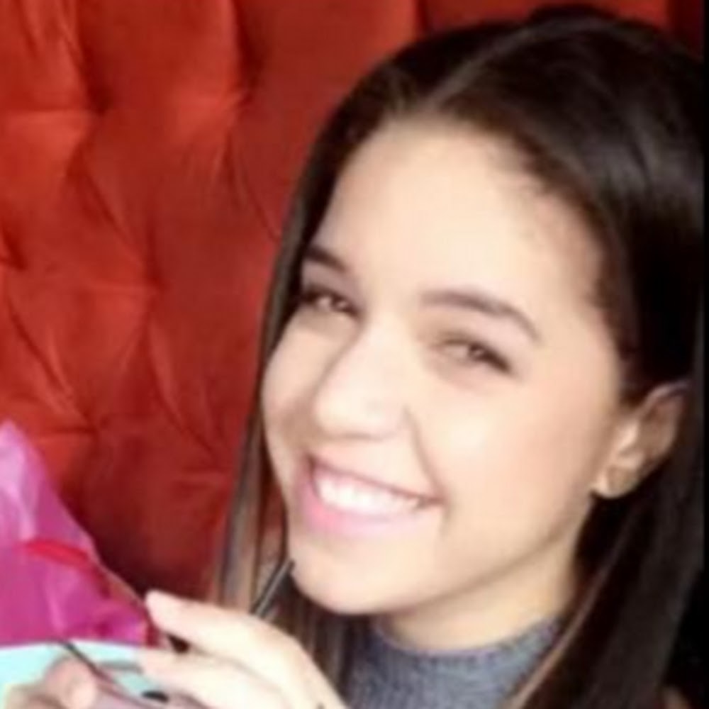 Meet your Posher, Gabriela